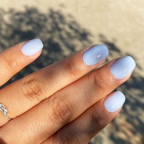 light blue nails dip