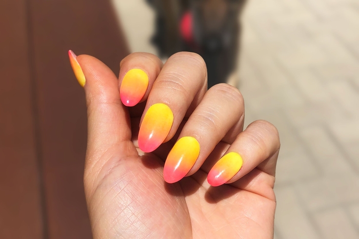 How To Do Summer Ombre Nails Using Dip Powder | Dipwell | Dipwell