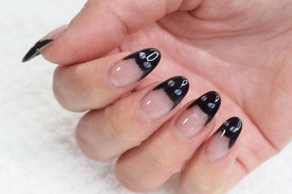 1. Spooky Spider Web Dip Nail Design for Halloween - wide 5