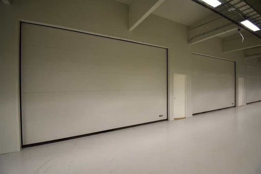 Modern 89 sqm Warehouse Unit in Ytre Sandviken with Optional Office Space