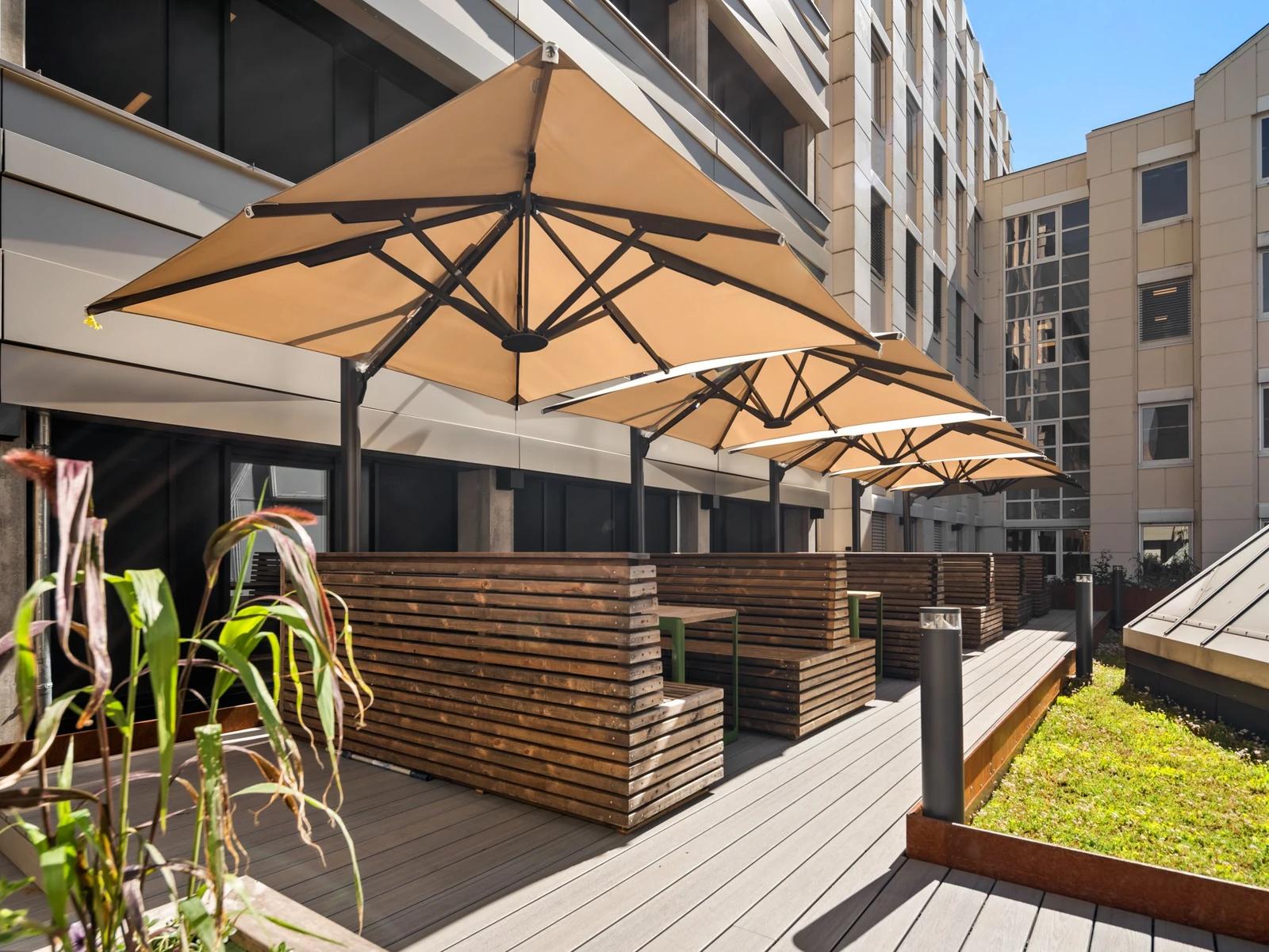 Attractive office space in the Paleet shopping center - Facilities