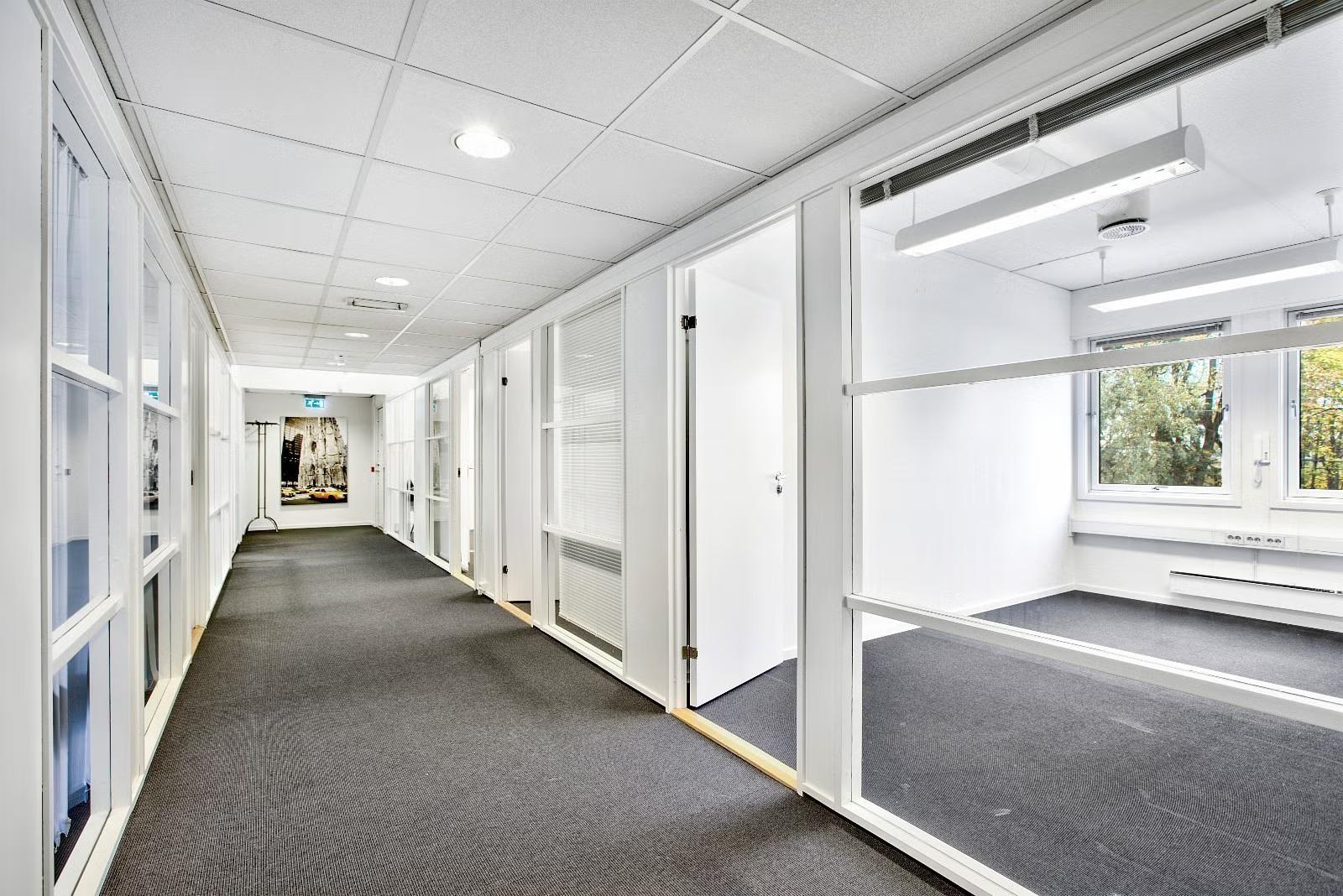 Bright Private Office for 1-2 employees at Vinderen - Premises
