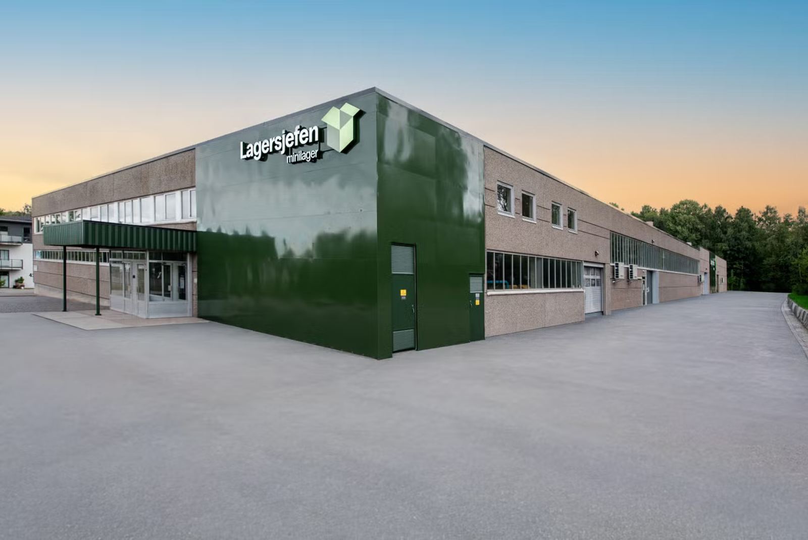 Flexible 100 sqm Warehouse Unit in Horten with Easy Access  - Parkveien 46 
