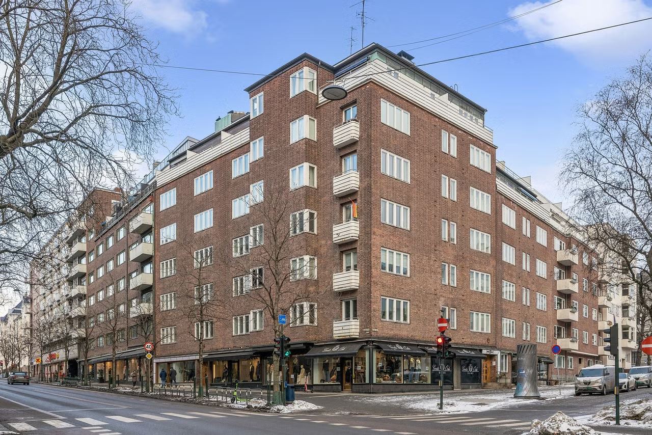 Bygdøy allé 33A – Bright and modern 294 sqm commercial premises with large storage and parking in Frogner - Facade
