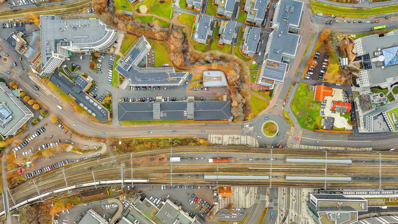 Attraktive kontorer for 4 personer rett ved Skøyen stasjon - Fasade