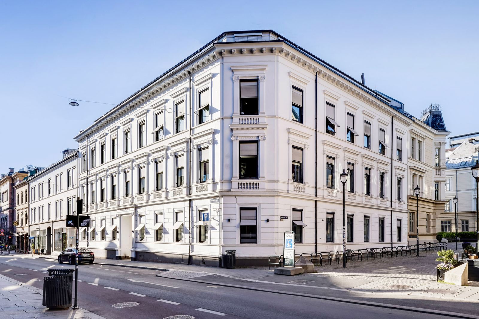 Sentralt og klassisk kontorlokale på 177 kvm BTA på Tullin - Kristian IVs gate 13
