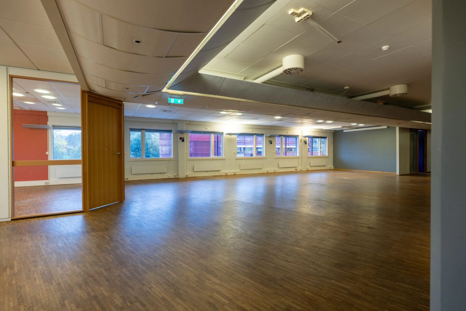 Office space for rent, 600 sqm, central Høvik - Workspace