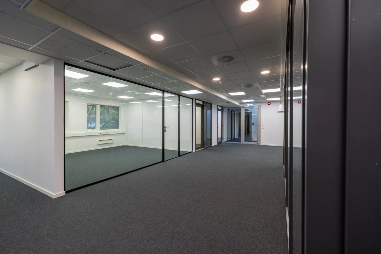 Office for lease at Høvik with an excellent location - Workspace