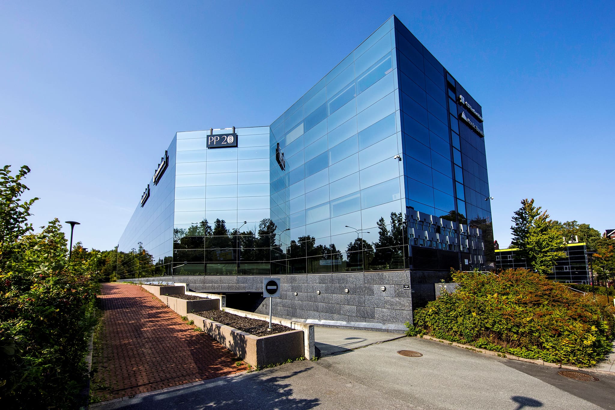 Modern offices at Lysaker for 8-12 employees