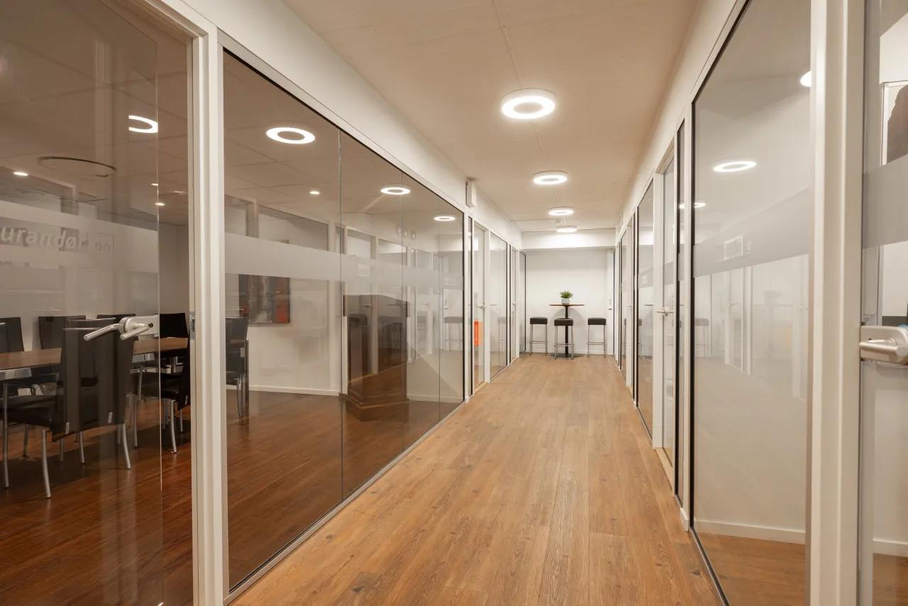 Moderne kontorlokaler på 508 kvm med mulighet for oppdeling og tilpasning - Fasiliteter