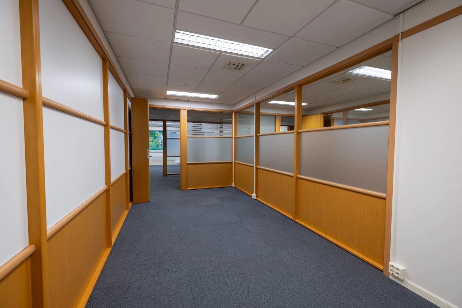 Office for rent 208 sqm at Høvik, ideal for a small team - Workspace
