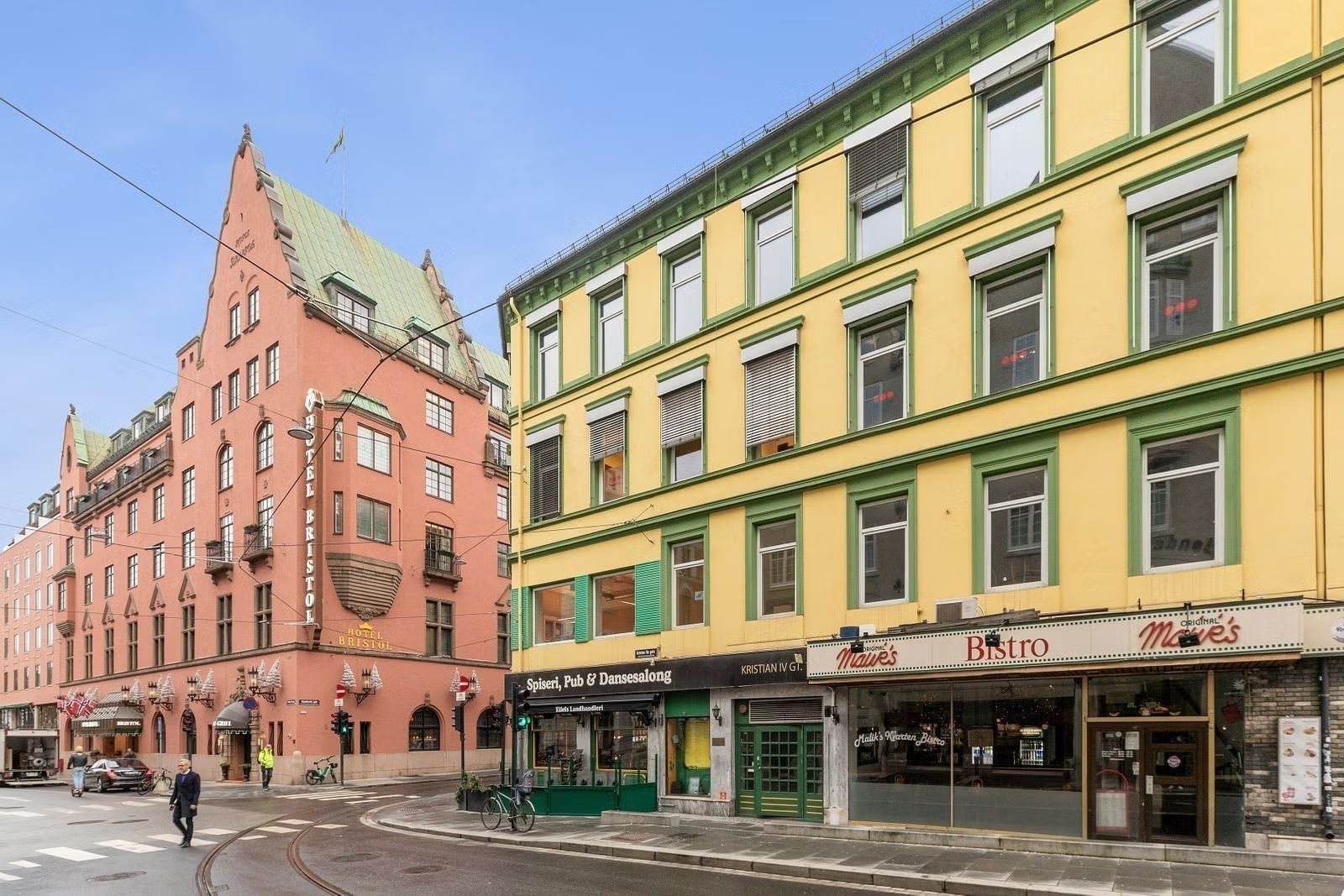 Bright and move-in ready office premises in Rosenkrantz gate with a highly central location - Facade