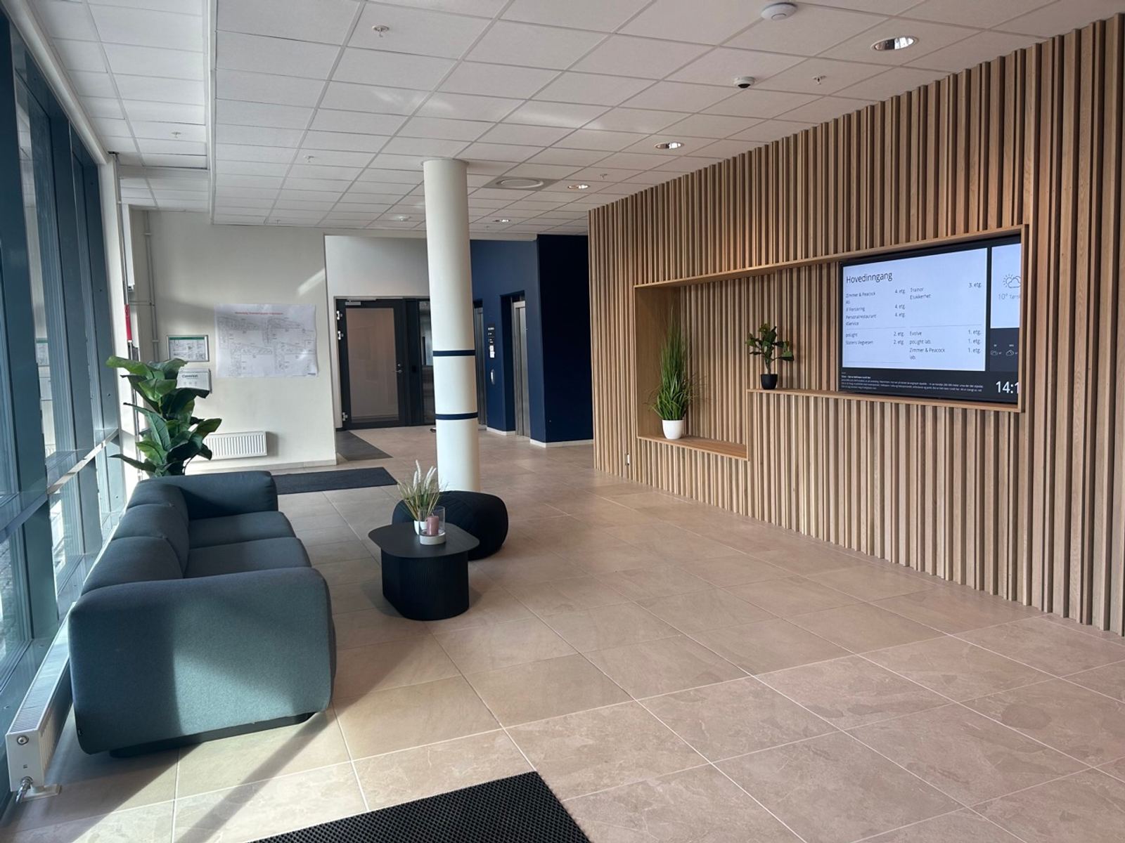 Fixed desk in an open-plan office near Korten in Tønsberg - Facilities