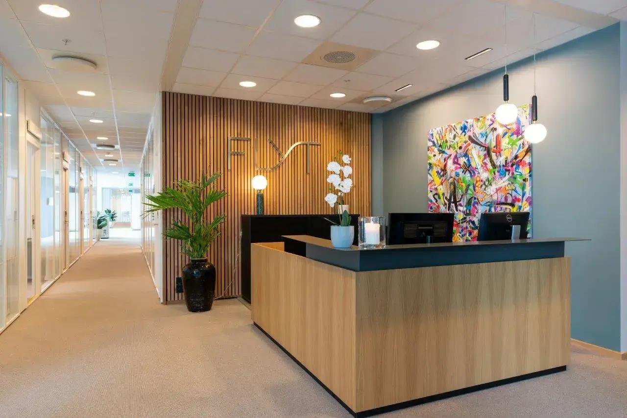 Stunning corner office for up to 25 people - Facilities