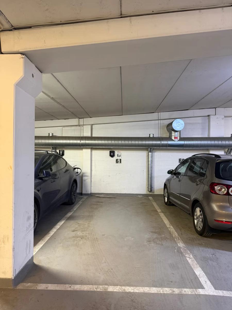 Two Spacious Parking Spaces with EV Charger | Rubina Ranas gate 5, Oslo S / Bjørvika