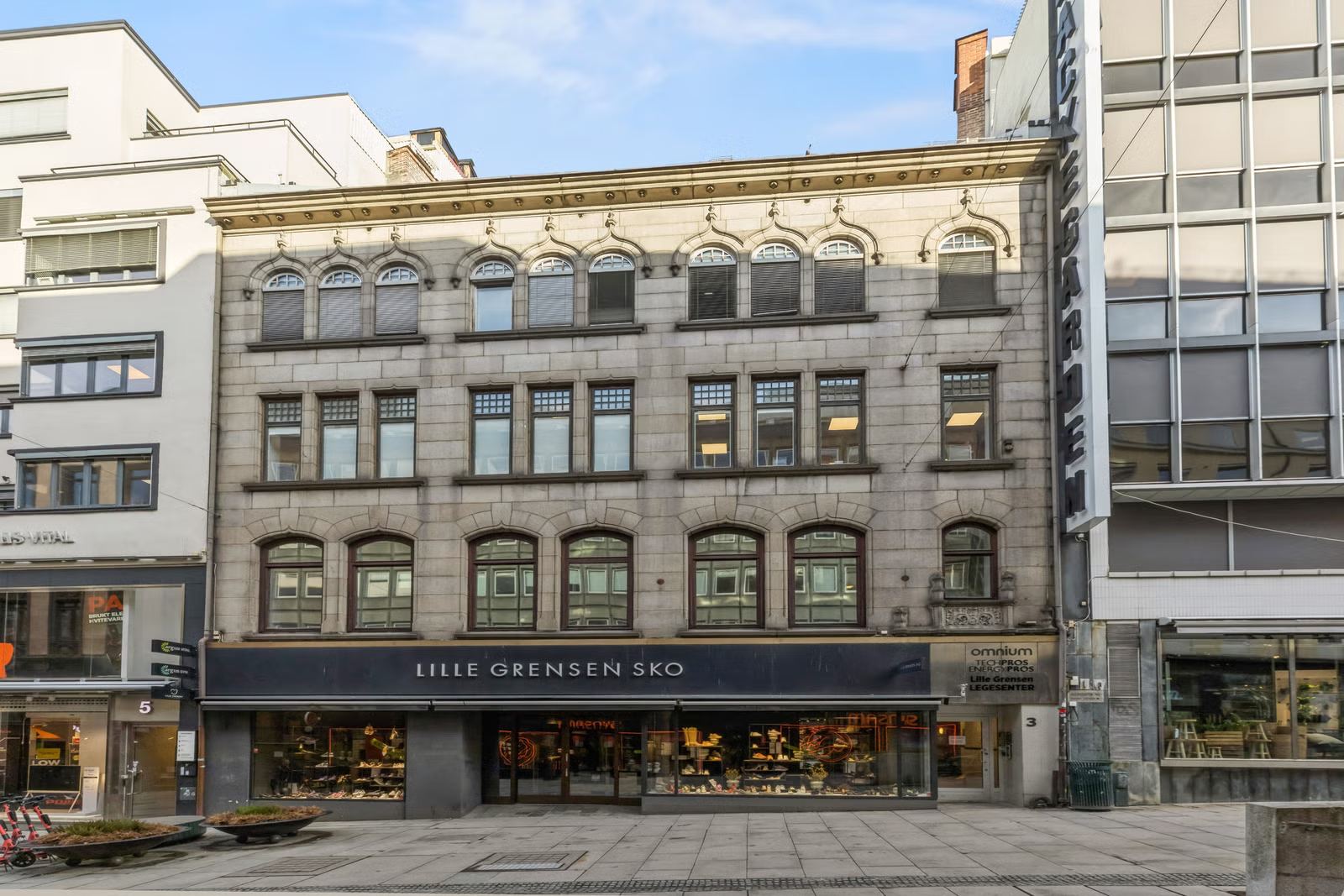 Bright and Move-In Ready 255 sqm GFA Top-Floor Office at Lille Grensen 3 - Facade