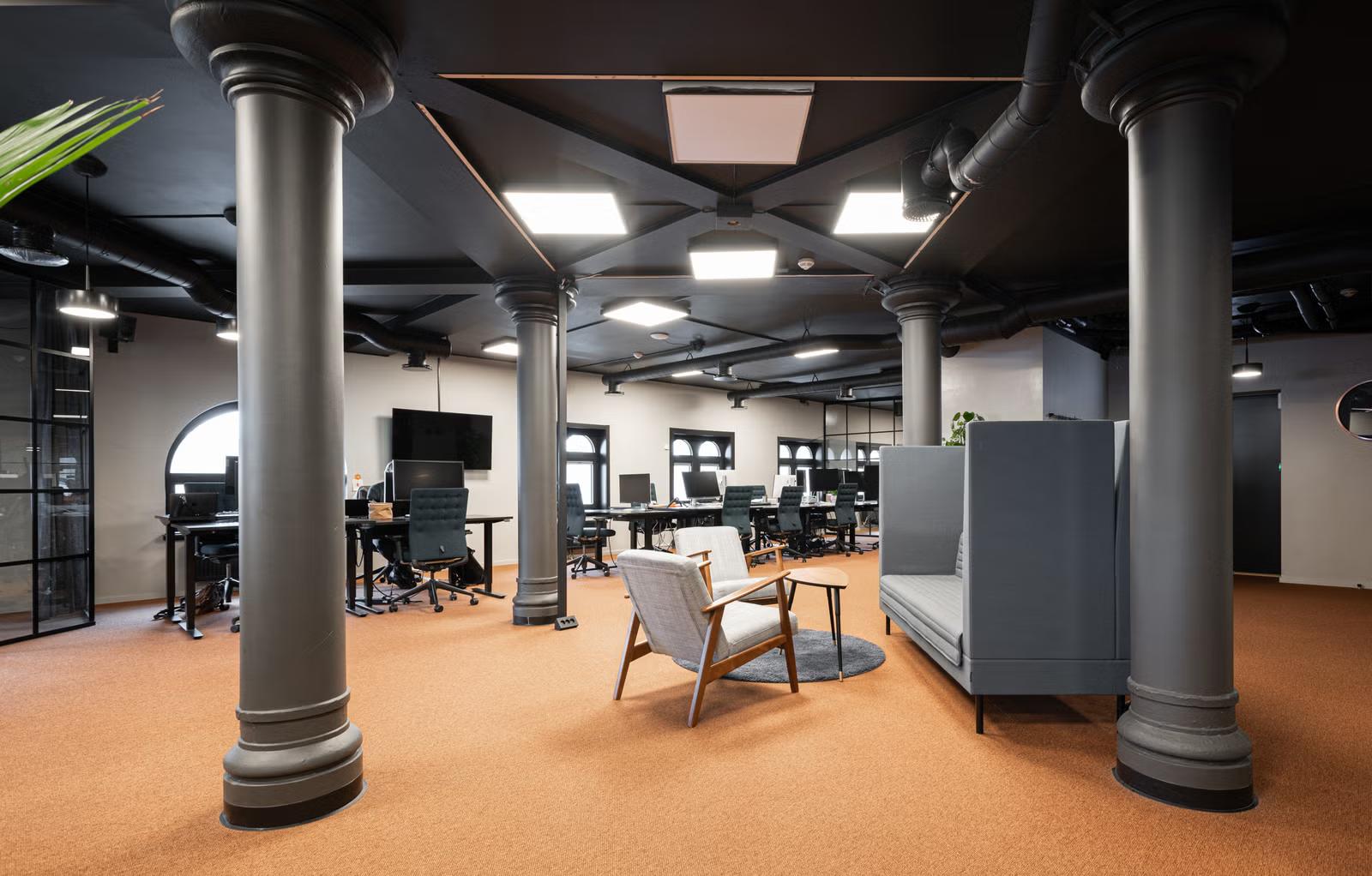 625 sqm unique office space at Karl Johans gate 21 - Workspace