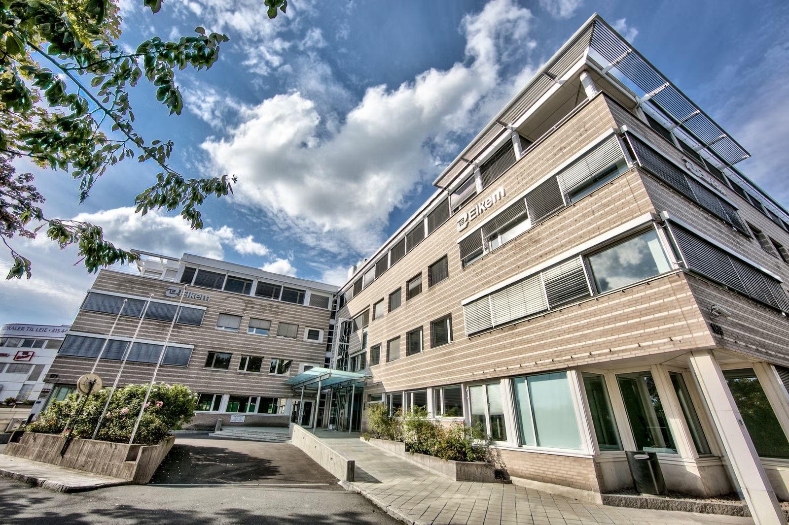 Bright and refurbished office premises with views in Sjølystparken - Drammensveien 169