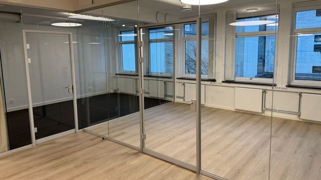 Luftig kontorlokale til leie midt mellom Tullinløkka og Tinghuset - Kontor