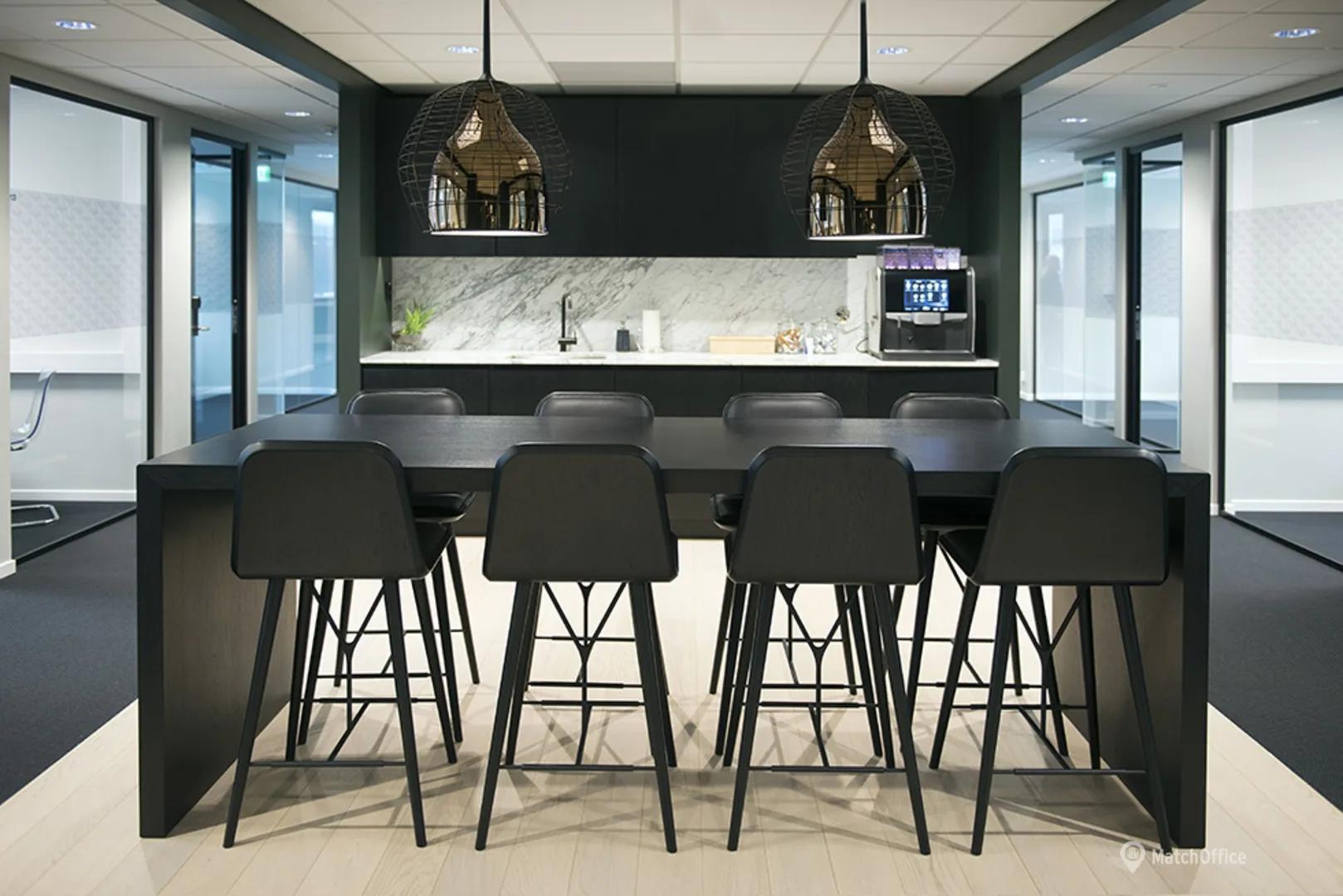 Kontor for 2-4 ansatte rett ved Nationaltheatret - Fasiliteter