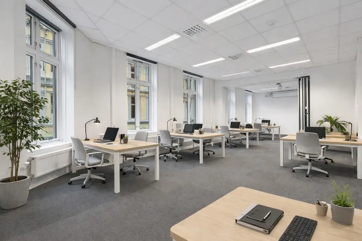 Innflyttingsklart og representativt kontorlokale på 310 m² BTA i Storgata 17 - kontor