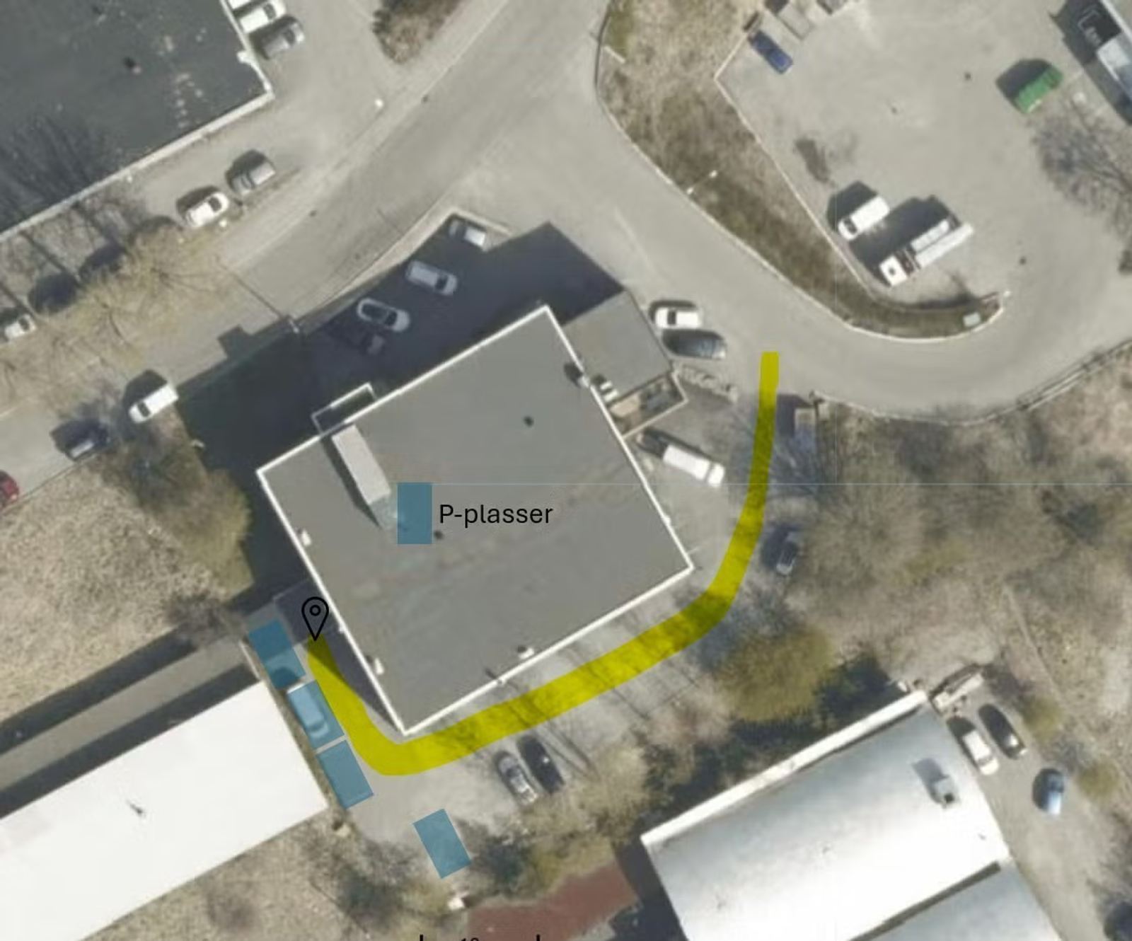 Rimelig og fleksibelt lagerlokale på 321 m² med løfterampe - Fasiliteter