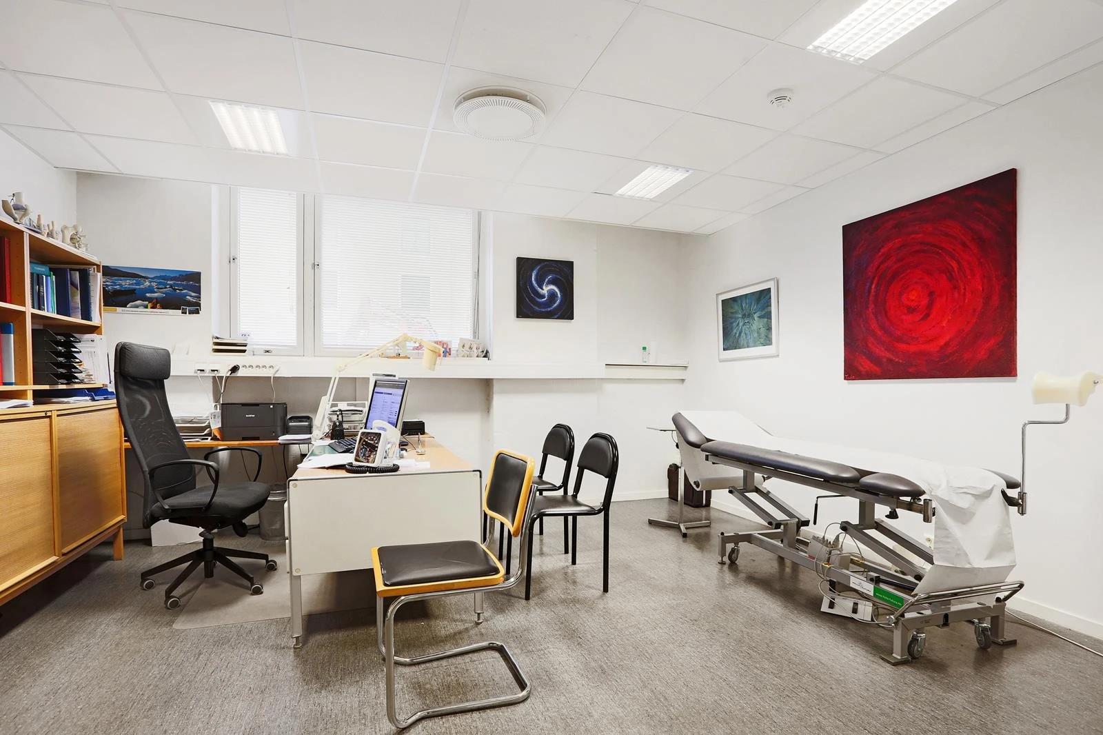 Office Space with Health Sector Potential for rent - Workspace