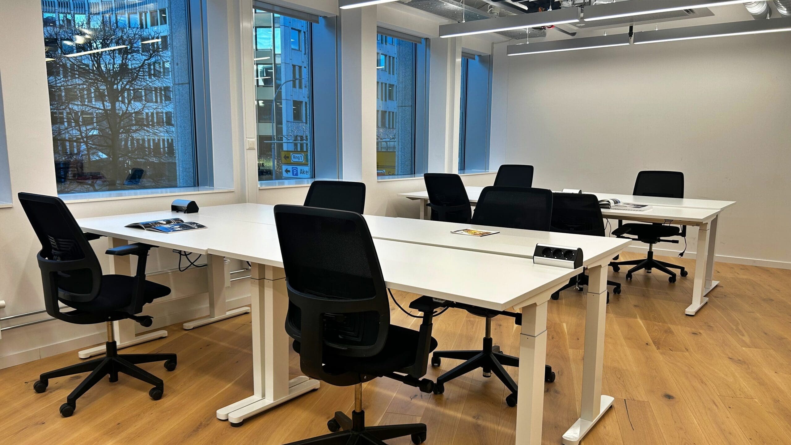 Office for 12-14 employees near Nationaltheatret - Workspace