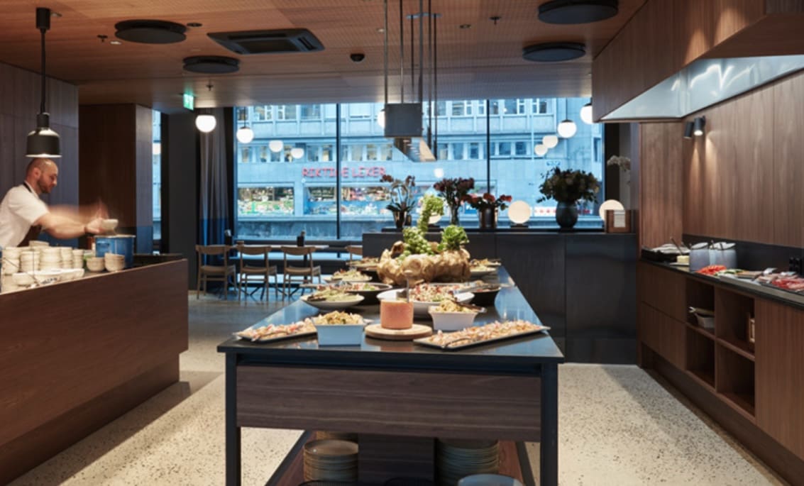 Exclusive office for 8–10 employees with flexibility - Facilities