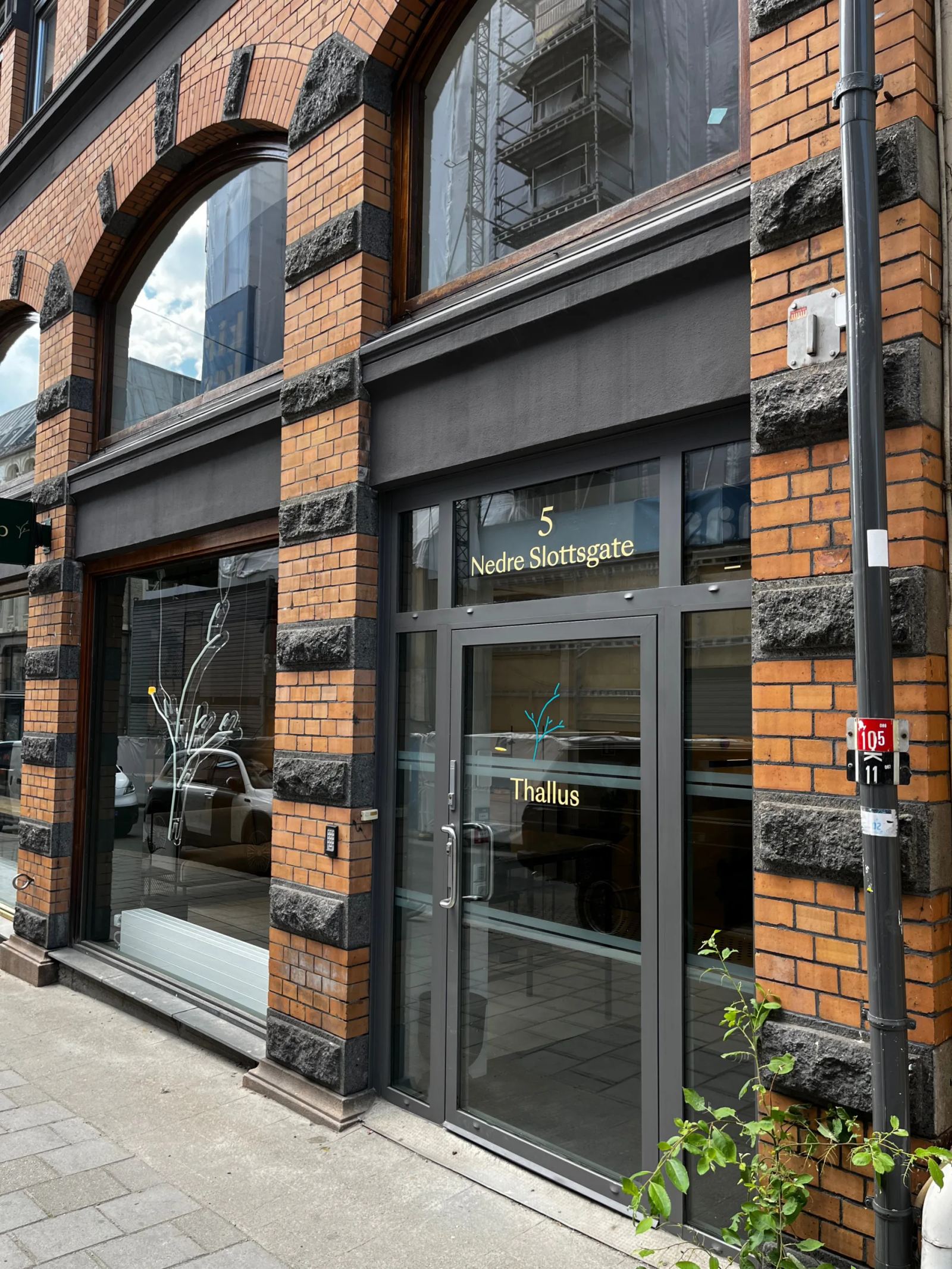 Særegent kontor til leie for 4-6 personer i Kvadraturen - Fasade