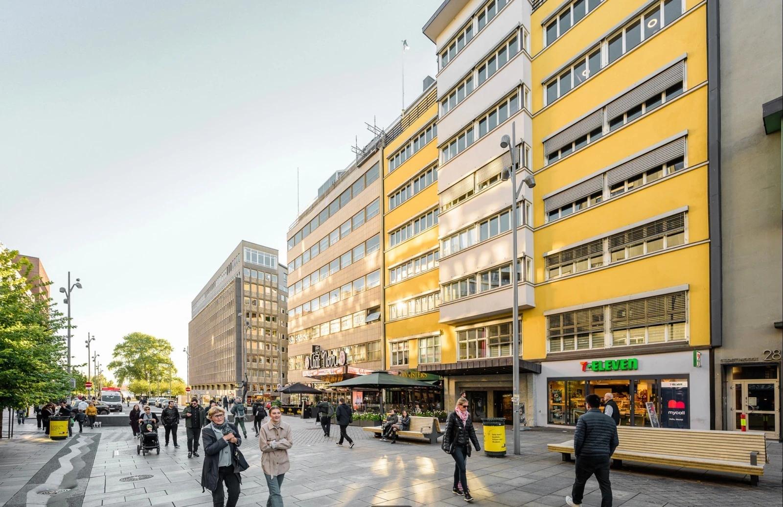 Available office 311 sqm for rent in Vika - Facade