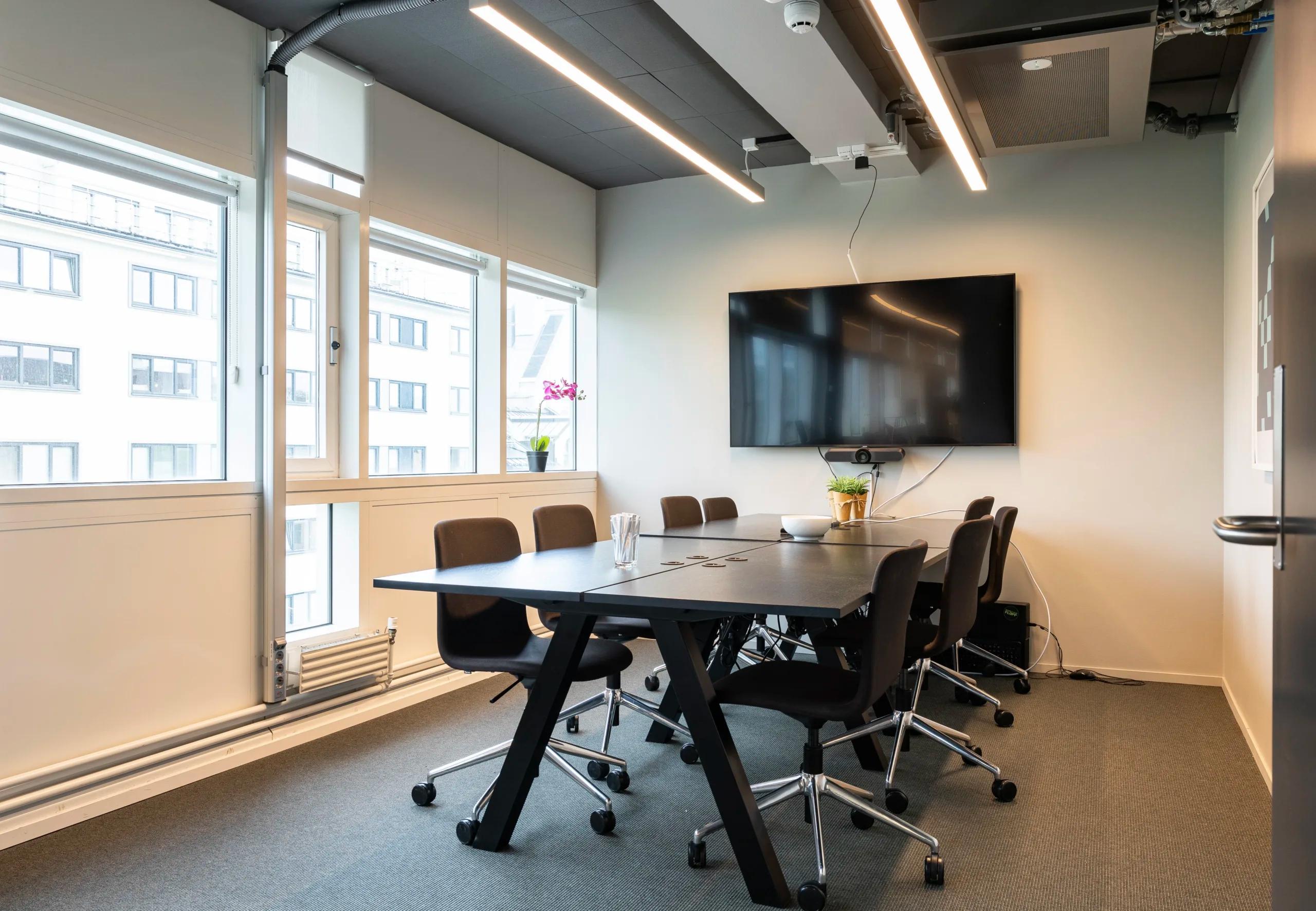 Office for 48-60 employees near Nationaltheatret - Meeting room