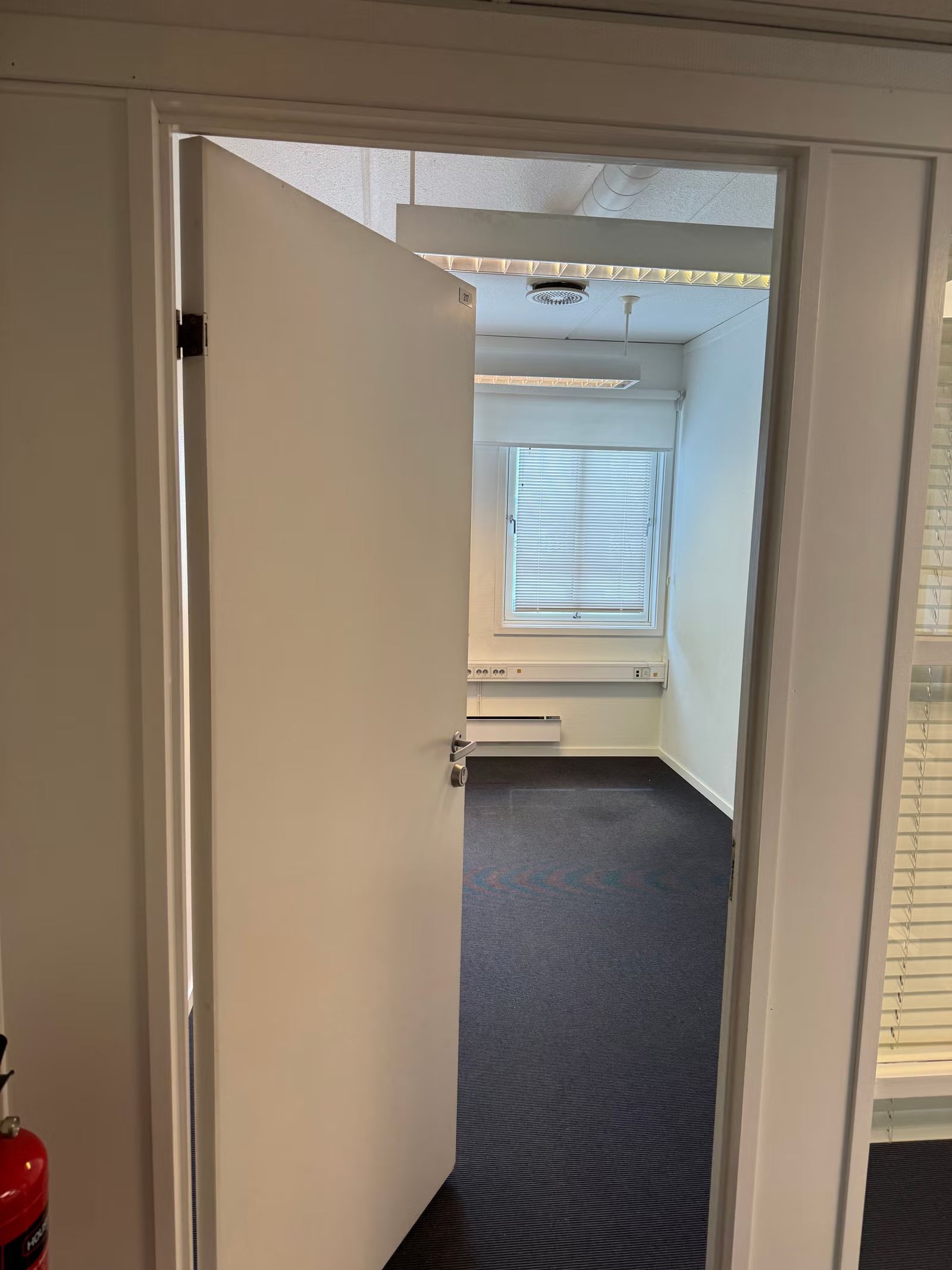 Bright Private Office for 1-2 employees at Vinderen - Premises