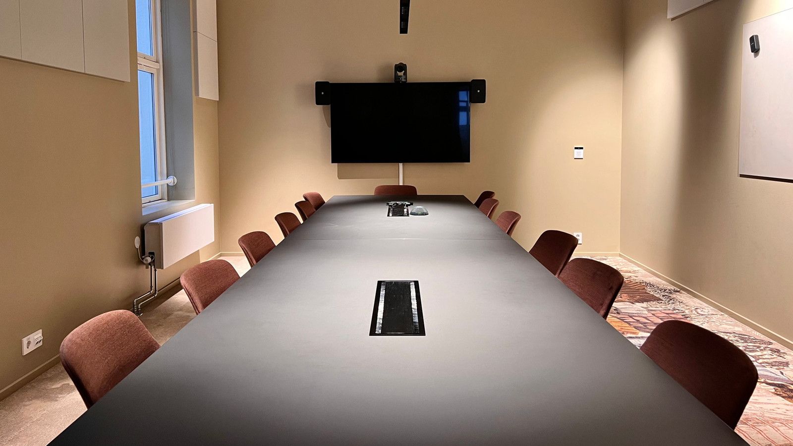 Office for 5-7 employees centrally located at Solli plass - Meeting room