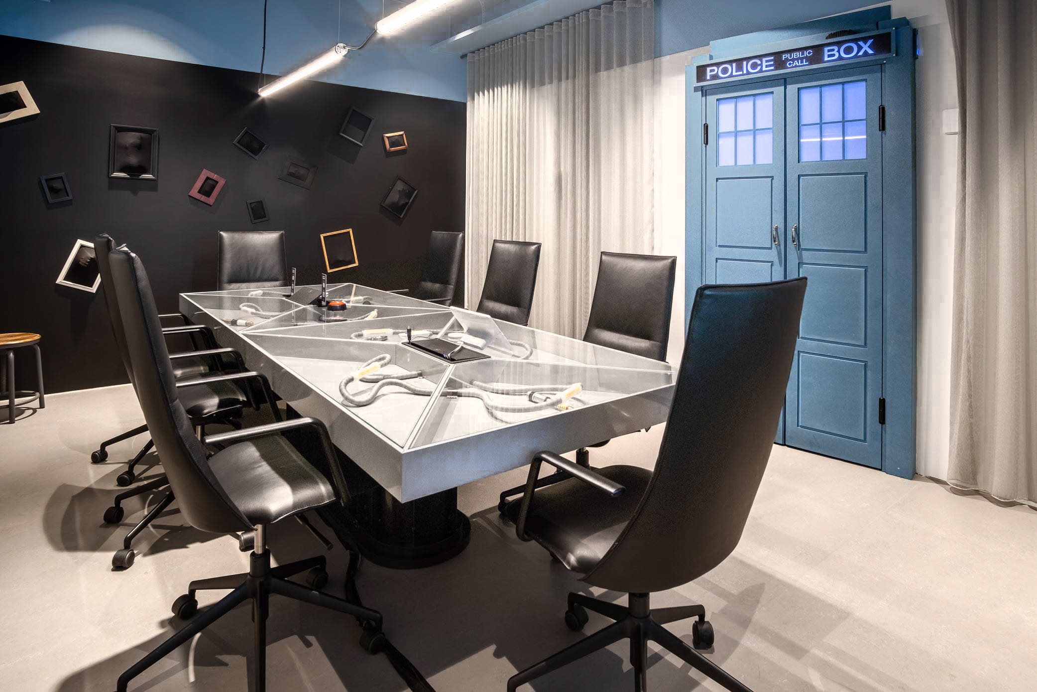 Flott kontor for 12 personer til leie