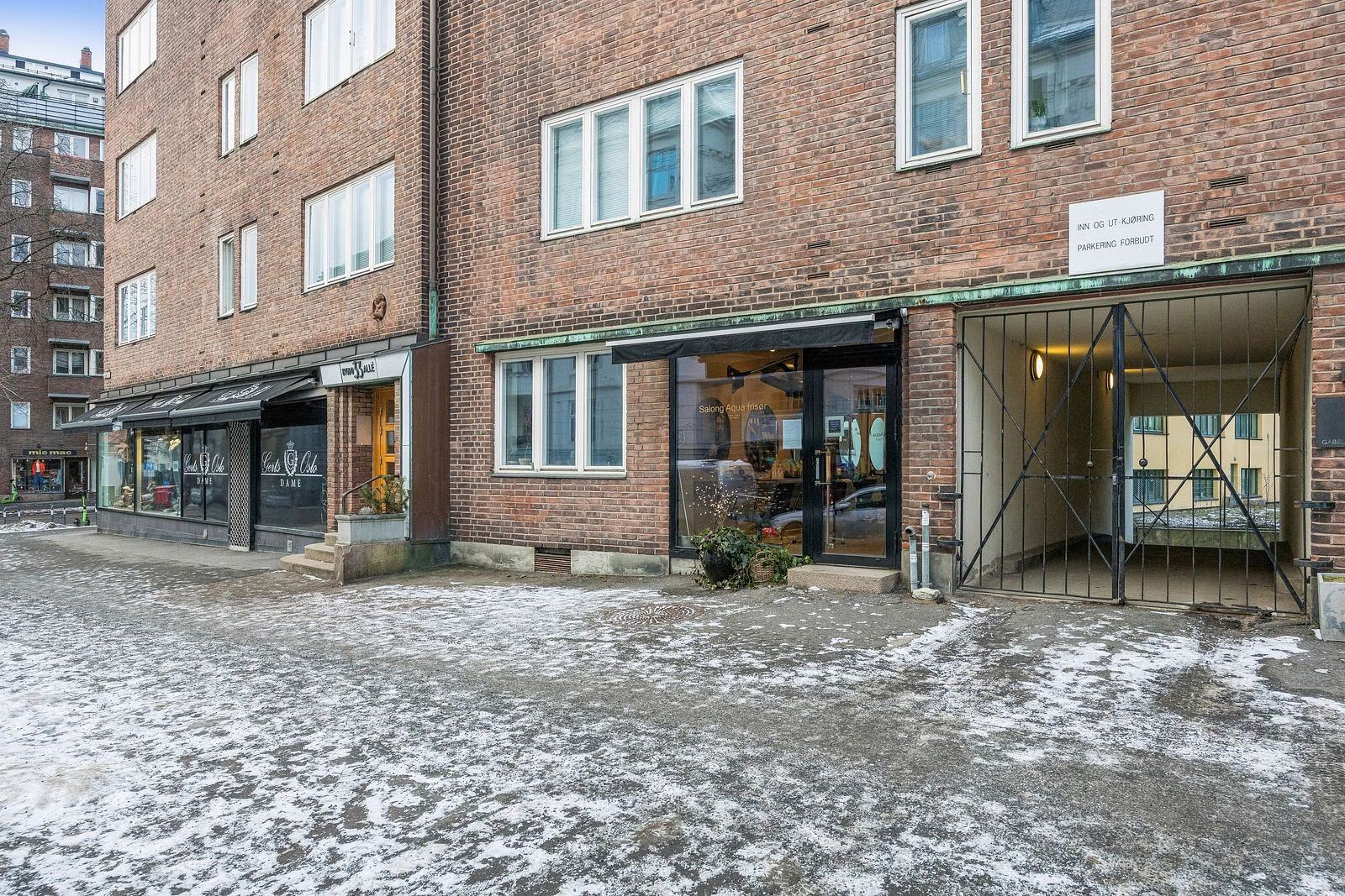 Bygdøy allé 33A – Bright and modern 294 sqm commercial premises with large storage and parking in Frogner - Facade