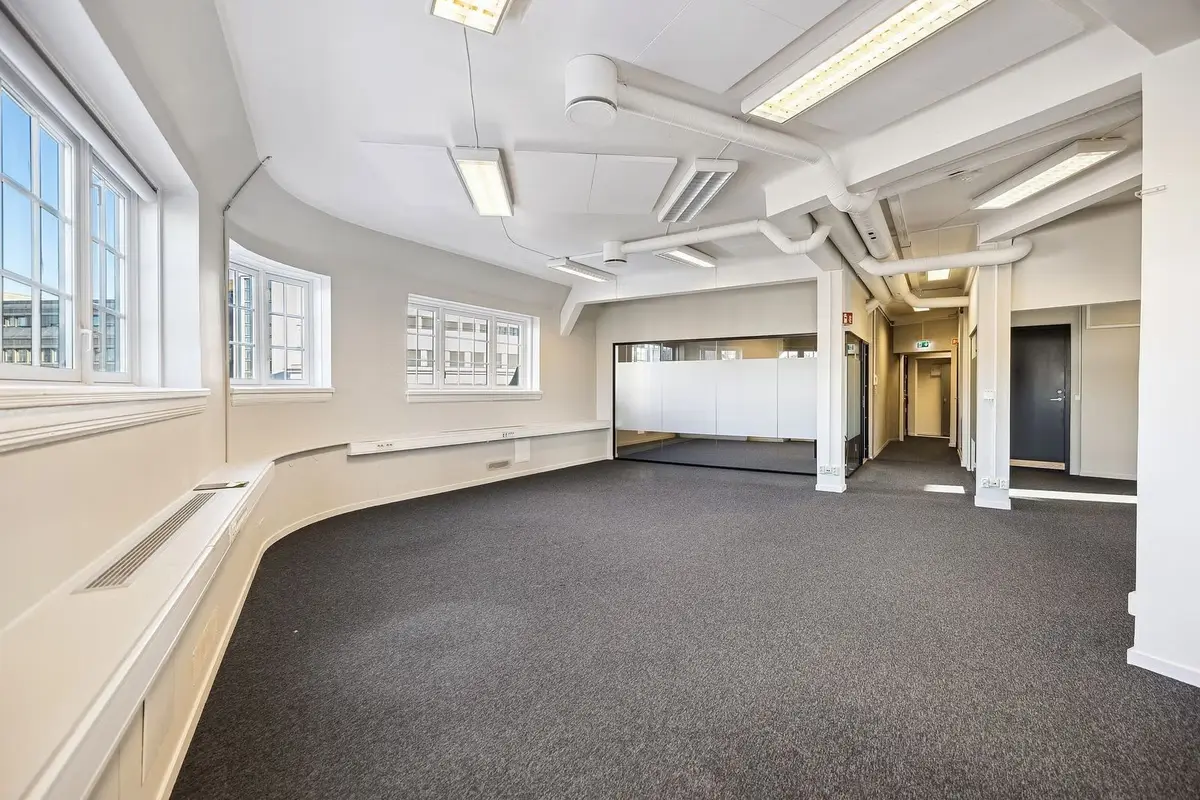 Kontorlokale i toppetasjen på 318,7 m² BTA ved Jernbanetorget - kontor