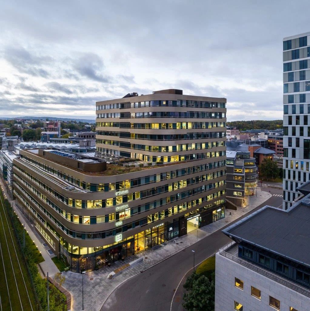 Eksklusivt kontor for 6 ansatte på Skøyen Atrium | Fullservice coworking - Fasade