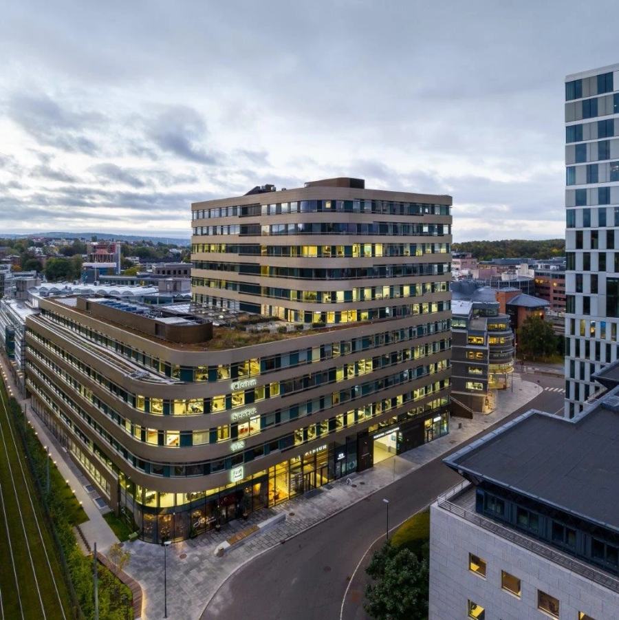 Kontor for 1-2 ansatte nær Skøyen stasjon