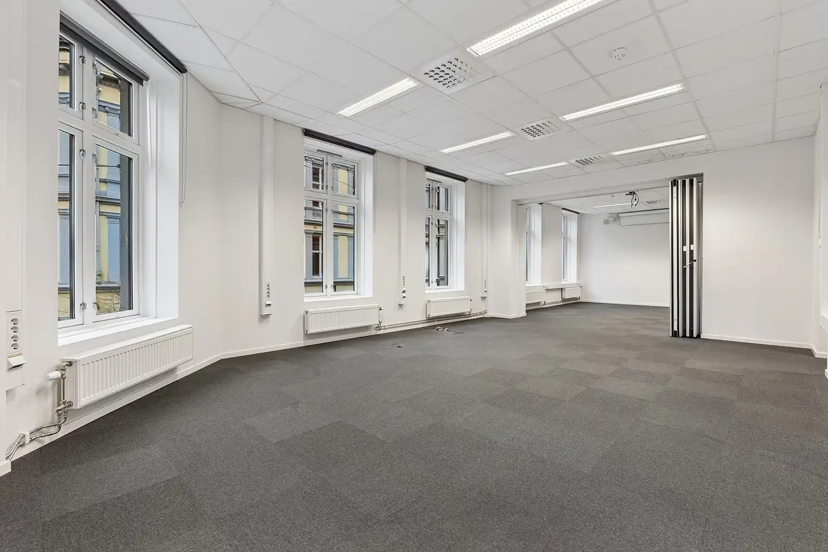 Innflyttingsklart og representativt kontorlokale på 310 m² BTA i Storgata 17 - kontor