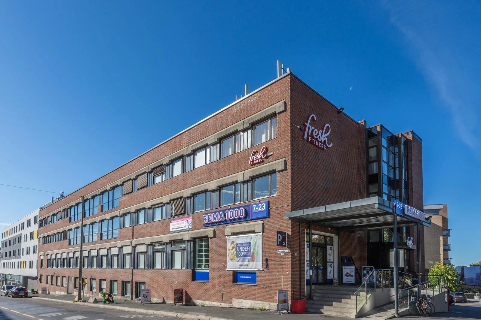 Office Space with Health Sector Potential for rent