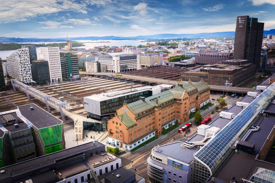 Kontor for 8-12 ansatte nær Oslo S