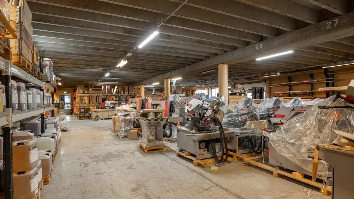 Effektivt lager- og produksjonslokale på Kalbakken | 1 194 m² - lagerlokale