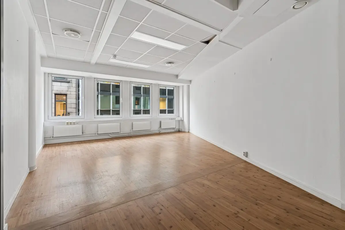 Central and Flexible 330 sqm GFA Office Premises at Akersgata 41 - workspace