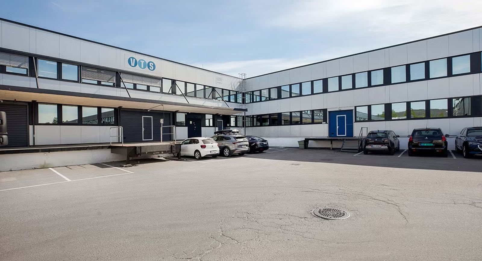 Effektivt høytlager på 731 kvm med kjøreport og rampe på Furuset - Professor Birkelands vei 36