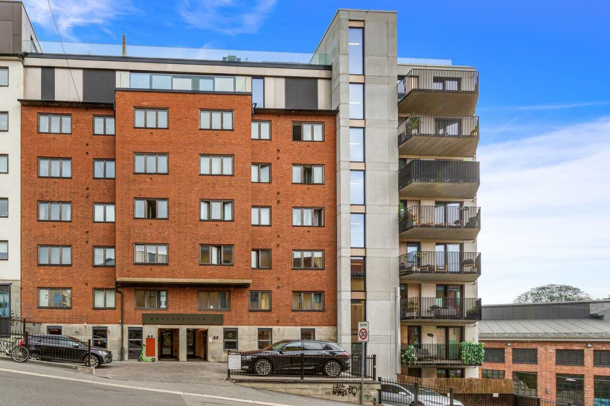 Kontorlokale i kreative omgivelser med plass til 6-8 ansatte - Fasade