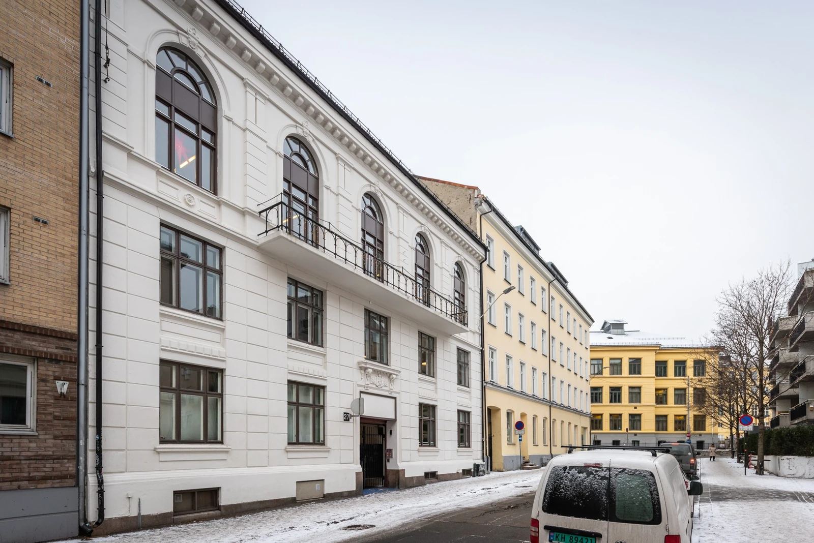 Office space of 56 sqm in a charming building - Facade