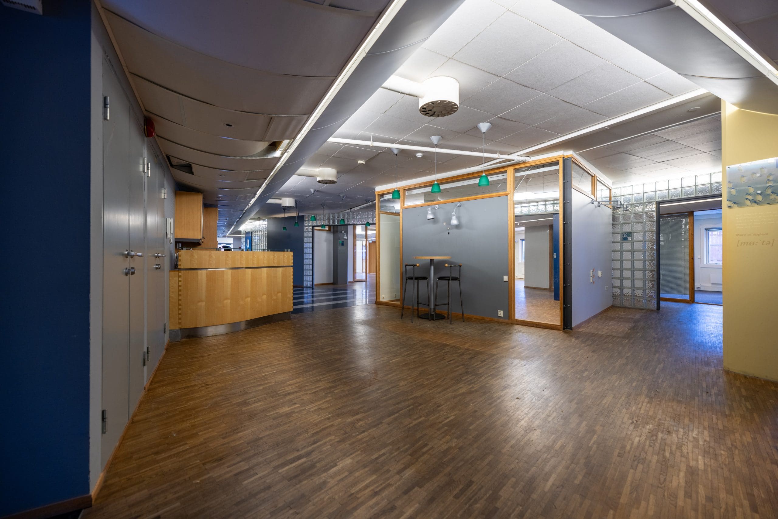 Kontor til leie på 600 kvm sentralt på Høvik - Kontor