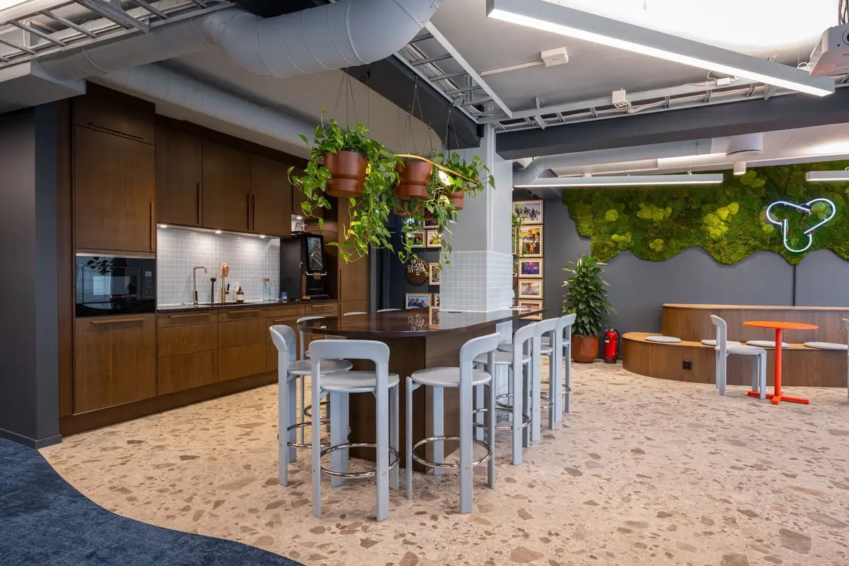 Exclusive, move-in ready office space with roof terrace and spectacular views at Grensen 15 - commercial premises