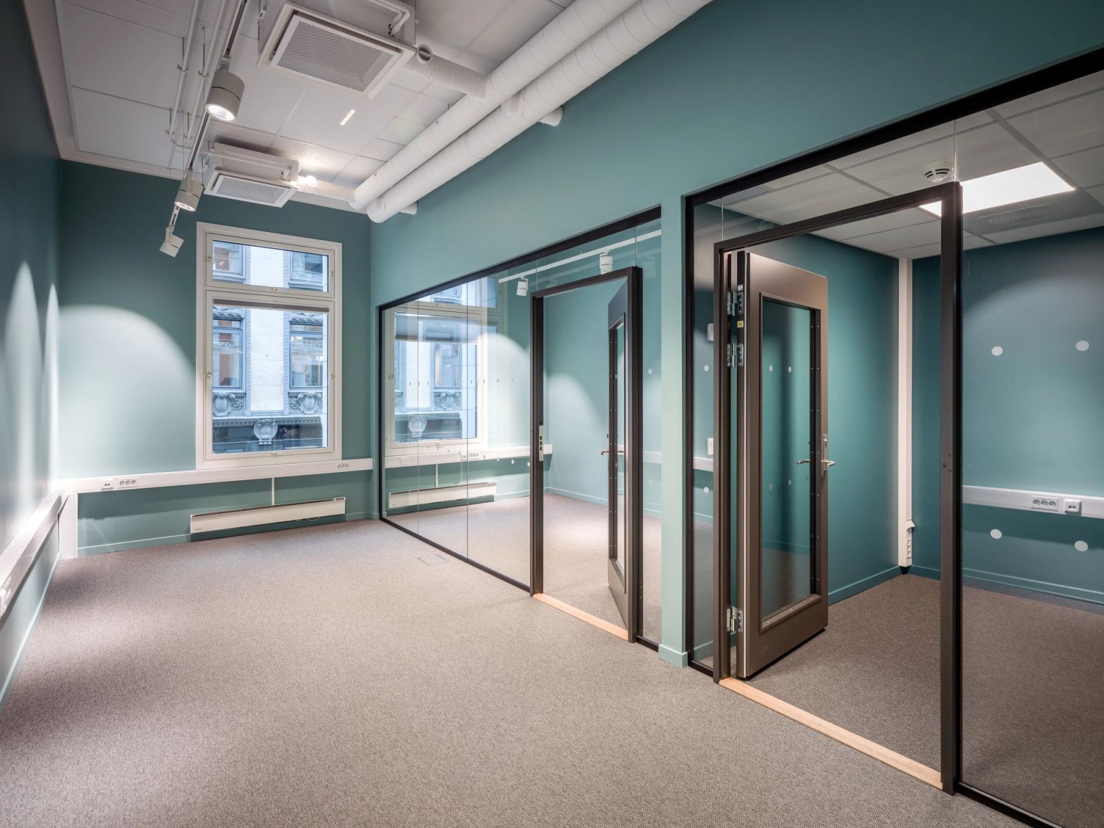 Prime Office Space in Iconic Lille Grensen 7 - Workspace
